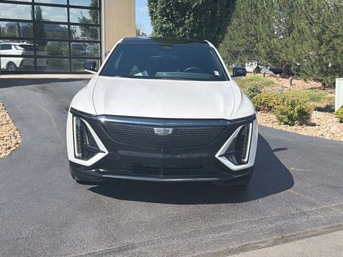 Used 2024 Cadillac Lyriq Sport AWD/4WD image 73