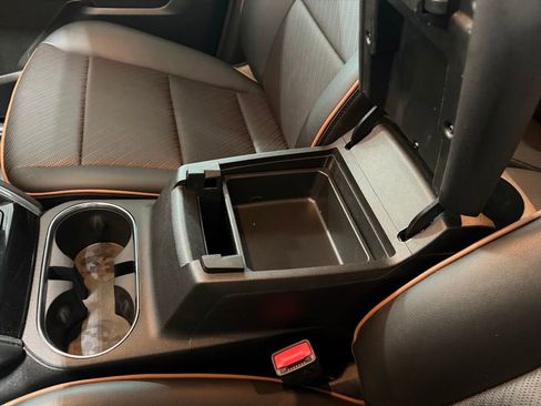 Used 2023 GMC Canyon AT4 w/ AT4 Premium Package AWD/4WD image 25