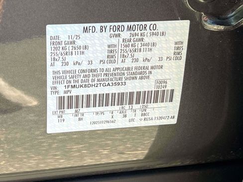 Used 2026 Ford Explorer Active AWD/4WD image 22