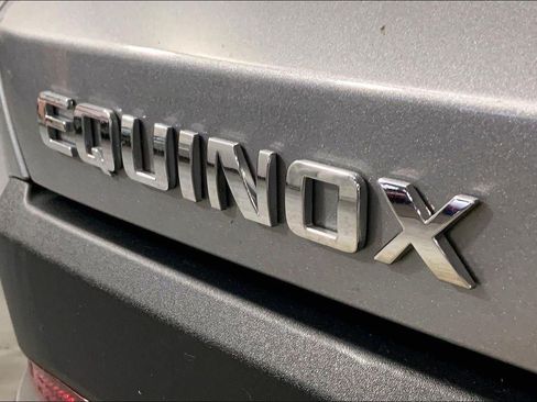 Used 2026 Chevrolet Equinox LT FWD image 30