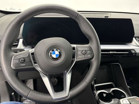 Used 2023 BMW X1 xDrive28i w/ Premium Package AWD/4WD image 22