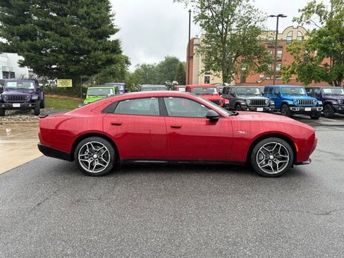 New 2026 Dodge Charger R/T AWD/4WD image 9