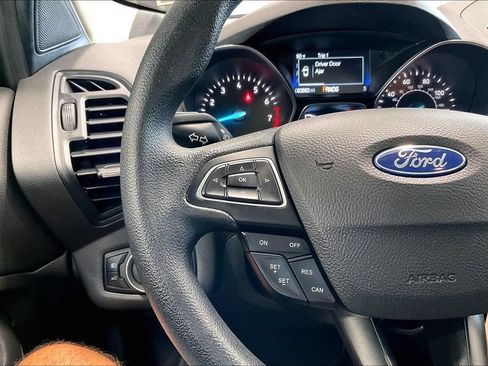 Used 2018 Ford Escape SE AWD/4WD image 12