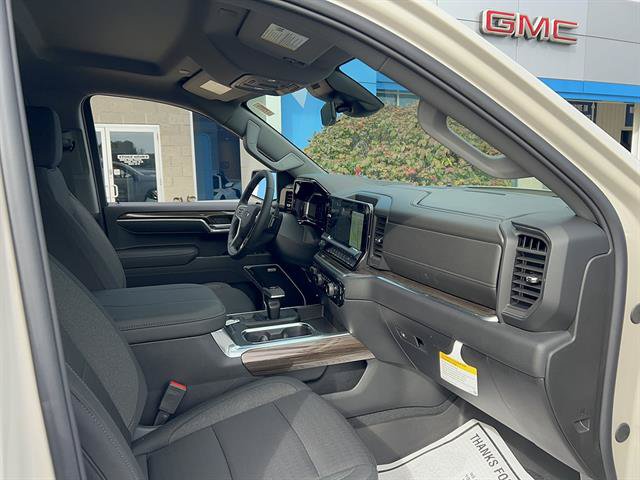 New 2026 Chevrolet Silverado 1500 RST AWD/4WD image 15