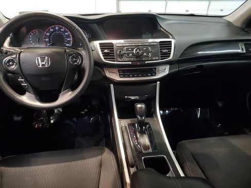 Used 2015 Honda Accord Sport image 13