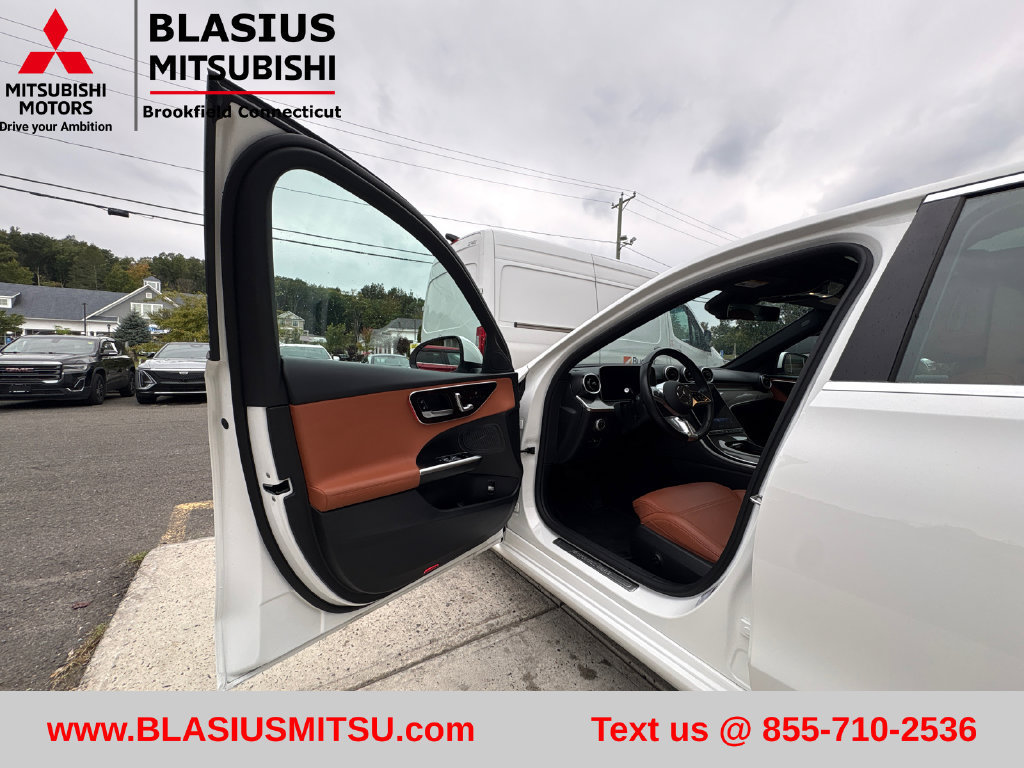 Used 2023 Mercedes-Benz C 300 4MATIC Sedan image 14
