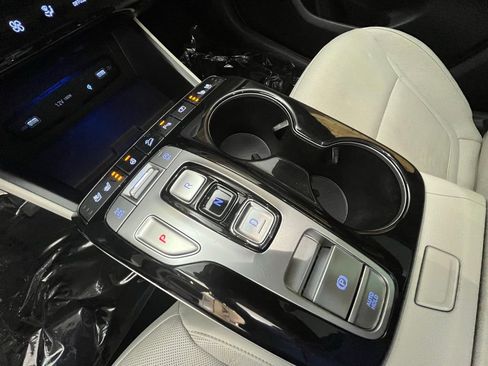 Used 2022 Hyundai Tucson Limited image 26