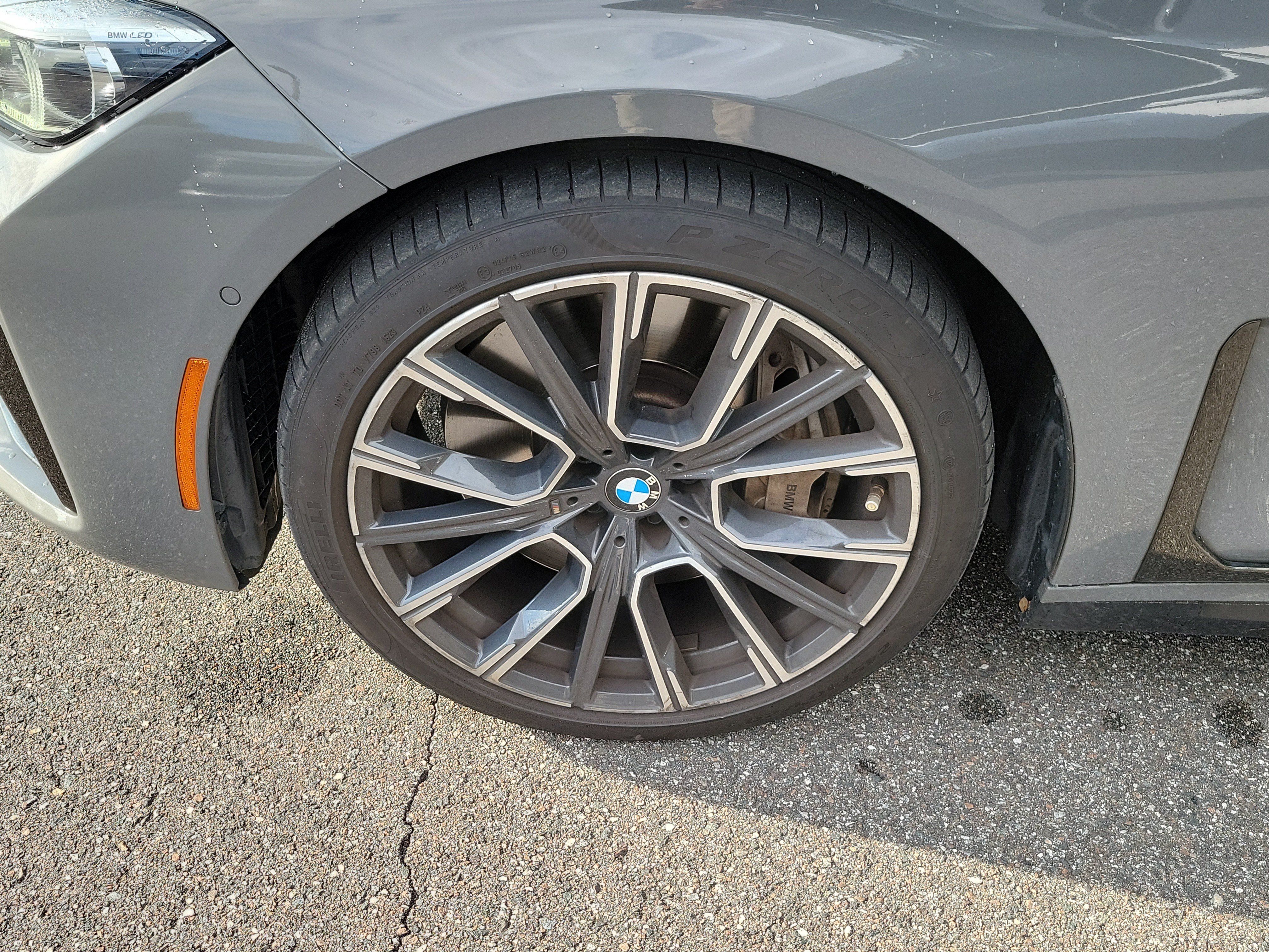 Used 2020 BMW 750i xDrive w/ Executive Package AWD/4WD image 38