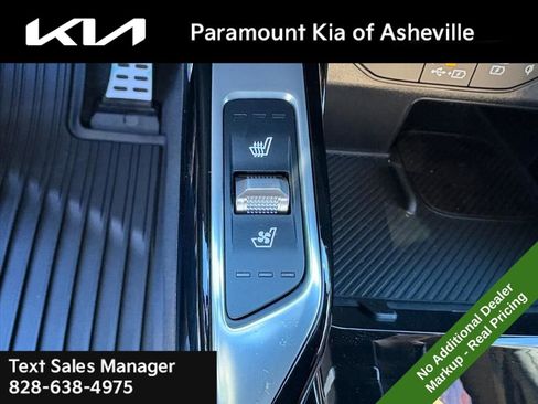 New 2026 Kia Sorento SX Prestige w/ Olive Brown Leather Package image 16