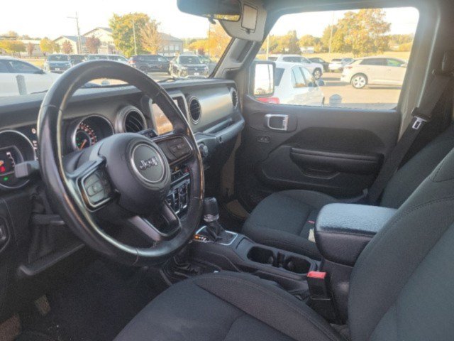 Used 2020 Jeep Gladiator Sport w/ Quick Order Package 24S AWD/4WD image 22
