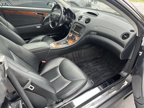 Used 2007 Mercedes-Benz SL 550 image 15