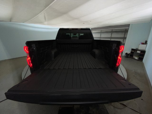 Used 2024 Chevrolet Silverado 1500 LTZ AWD/4WD image 23