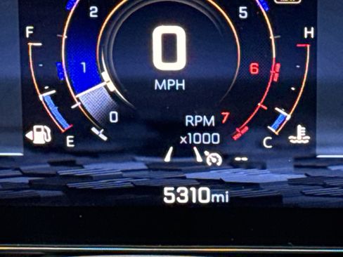 Certified 2025 Chevrolet Tahoe High Country image 22