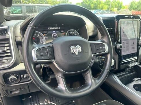 Used 2024 RAM 1500 Laramie AWD/4WD image 27