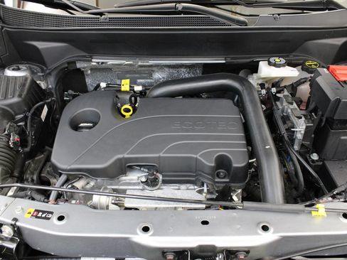 Used 2025 Chevrolet Equinox LT w/ Midnight Edition FWD image 30