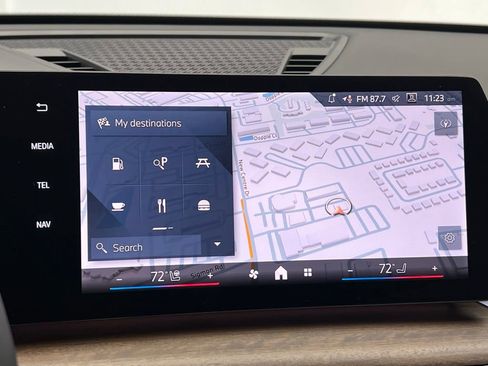 New 2026 BMW X1 xDrive28i w/ Technology Package image 12