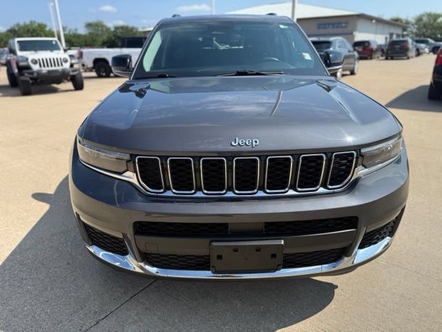 Used 2022 Jeep Grand Cherokee L Limited w/ Trailer Tow Group (B) AWD/4WD image 2