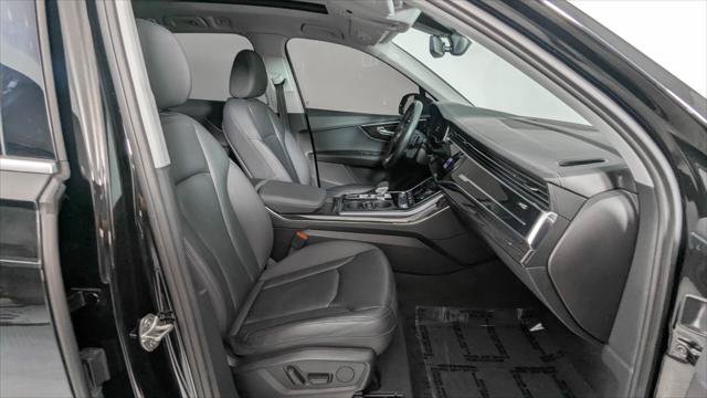 Used 2023 Audi Q7 2.0T Premium w/ Convenience Package AWD/4WD image 23