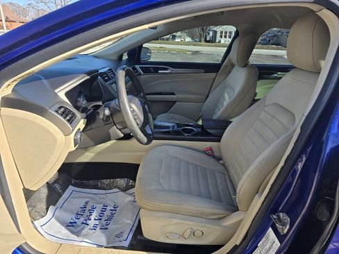 Used 2013 Ford Fusion SE FWD image 14