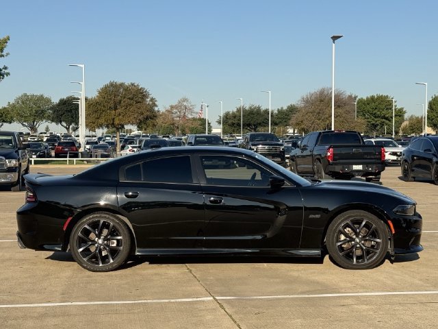 Used 2023 Dodge Charger R/T w/ Blacktop Package RWD image 3