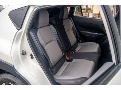 Used 2024 Subaru Crosstrek 2.0i Premium image 18