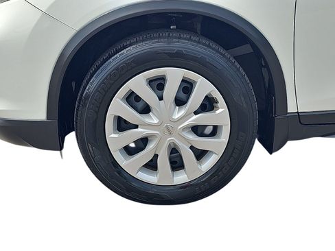 Used 2018 Nissan Rogue S FWD image 26