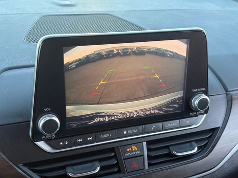 Certified 2024 Nissan Altima 2.5 SV image 26