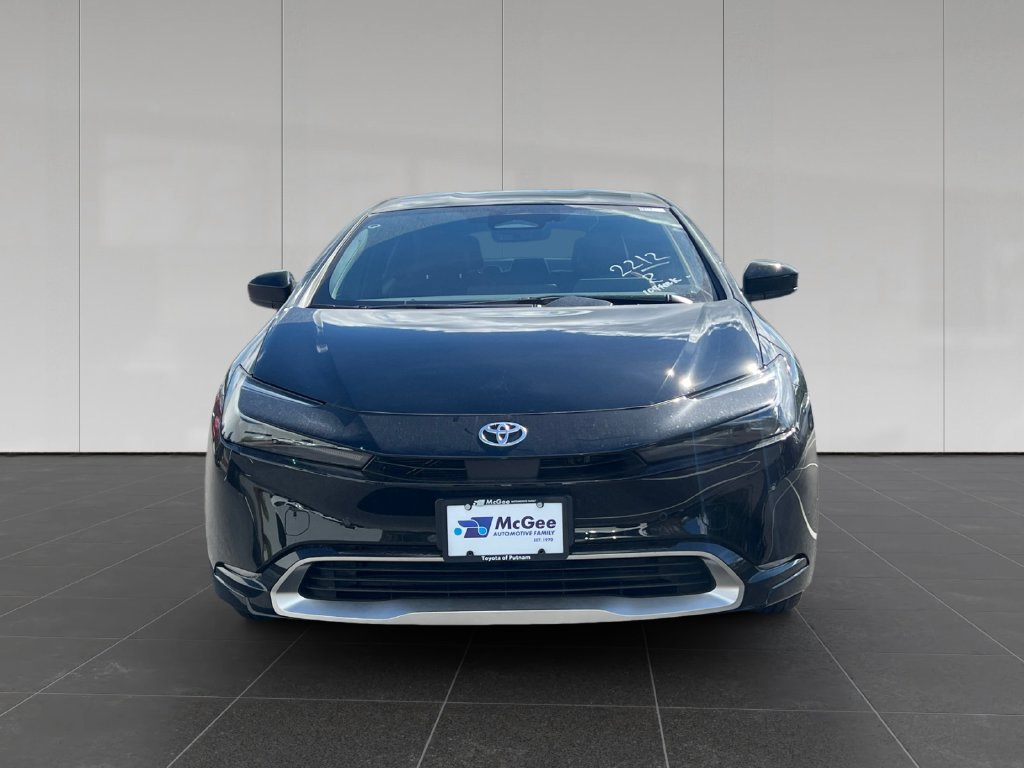 New 2027 Toyota Prius Plug-In Hybrid FWD image 9