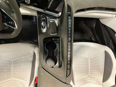 Used 2023 Chevrolet Corvette Stingray Premium Conv RWD image 25