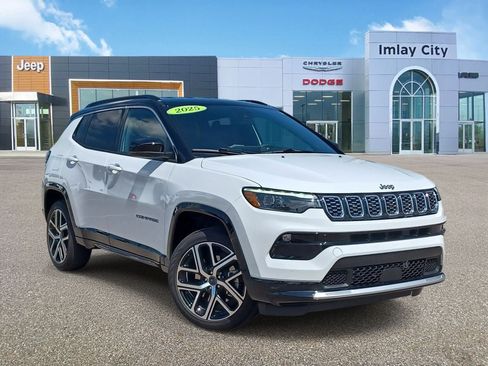 Used 2025 Jeep Compass Limited w/ Elite Group AWD/4WD image 1