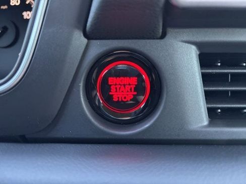 New 2025 Honda Pilot EX-L image 7