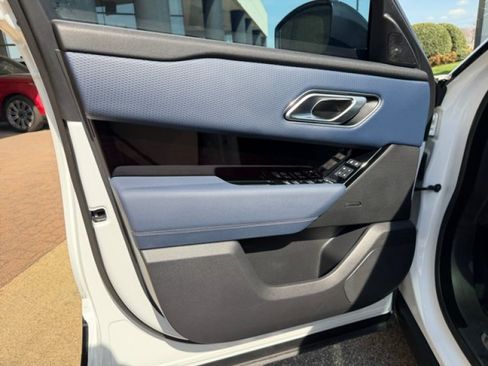 Certified 2023 Land Rover Range Rover Velar R-Dynamic S AWD/4WD image 20