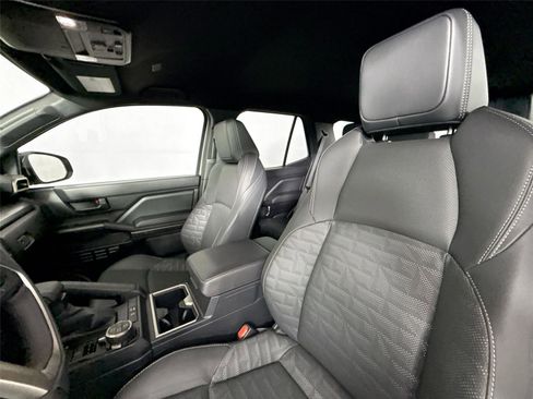 Certified 2026 Toyota 4Runner TRD Off-Road Premium image 3