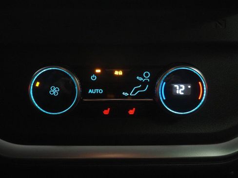 Used 2025 Ford Expedition Tremor image 30