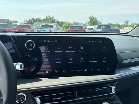 New 2026 Chevrolet Traverse LT AWD/4WD image 24