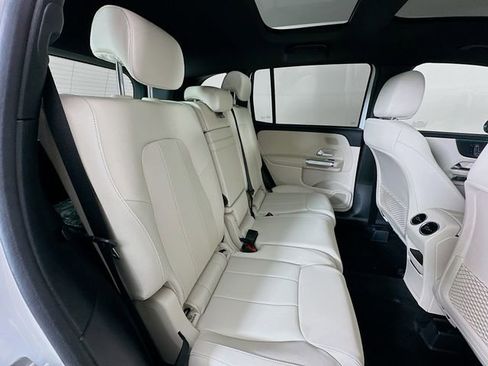 New 2026 Mercedes-Benz GLB 250 4MATIC image 26