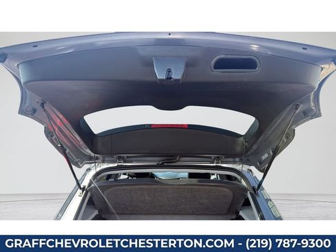 Used 2020 Chevrolet Trax LT w/ LT Convenience Package AWD/4WD image 32