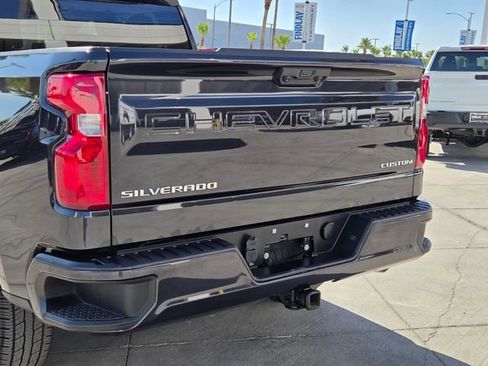 Certified 2023 Chevrolet Silverado 1500 Custom image 5