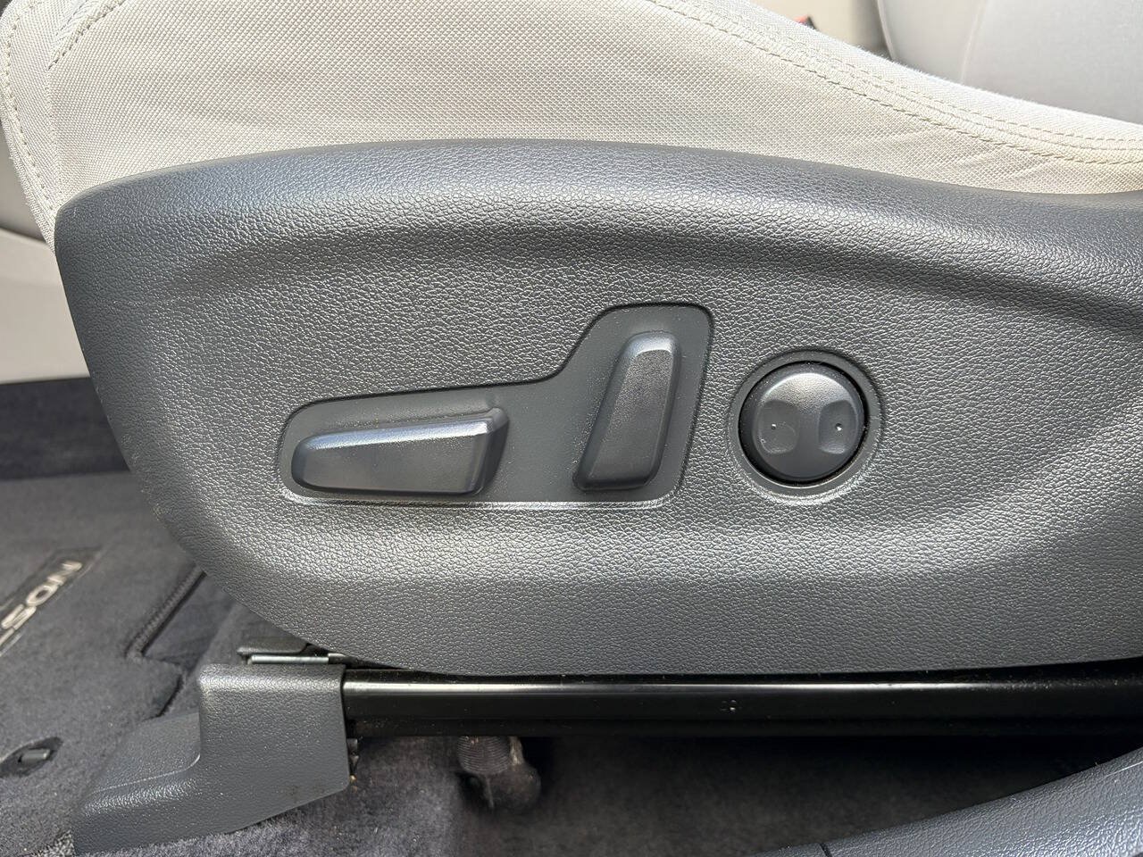 Used 2018 Hyundai Tucson Value w/ Cargo Package FWD image 9