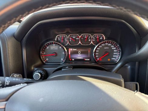 Used 2014 GMC Sierra 1500 SLE w/ All-Terrain Package image 9