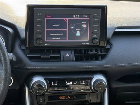 Used 2021 Toyota RAV4 XLE image 15