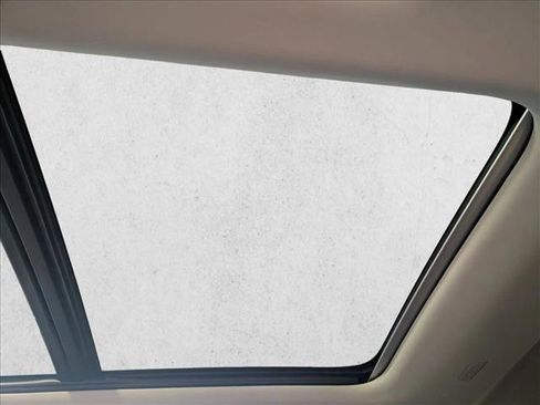 New 2026 Volvo XC90 B5 Plus image 18