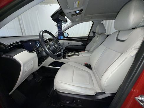 Used 2022 Hyundai Tucson Limited image 11