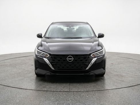 Used 2025 Nissan Sentra SV FWD image 1