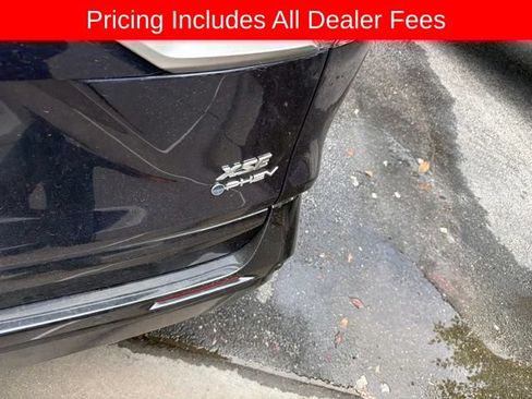Used 2025 Toyota RAV4 XSE w/ Premium Package AWD/4WD image 22