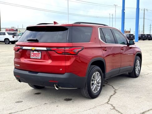 Used 2023 Chevrolet Traverse LT image 6