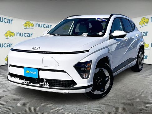 Used 2024 Hyundai Kona SEL image 3