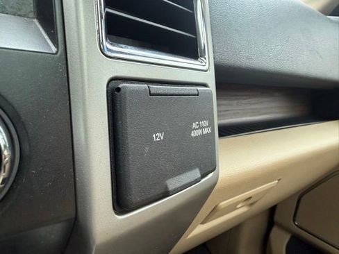 Used 2017 Ford F150 Lariat AWD/4WD image 32