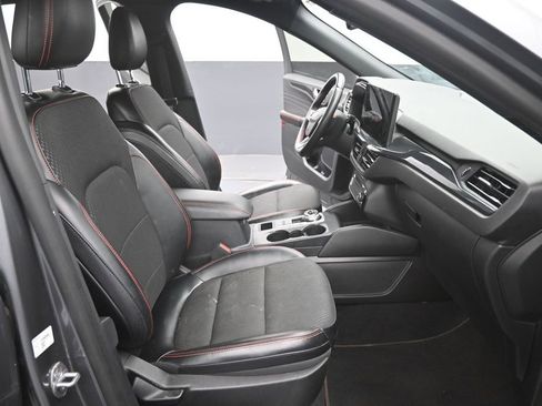 Certified 2023 Ford Escape ST-Line w/ Tech Pack #1 FWD image 16