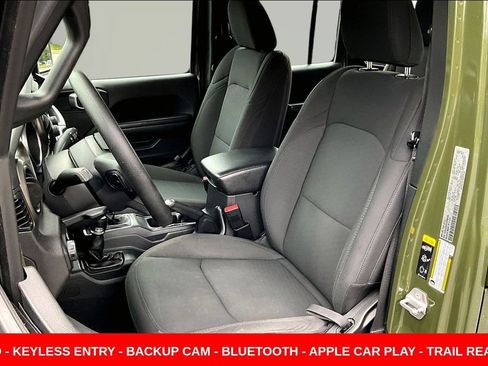 Used 2020 Jeep Wrangler Unlimited Sport AWD/4WD image 19